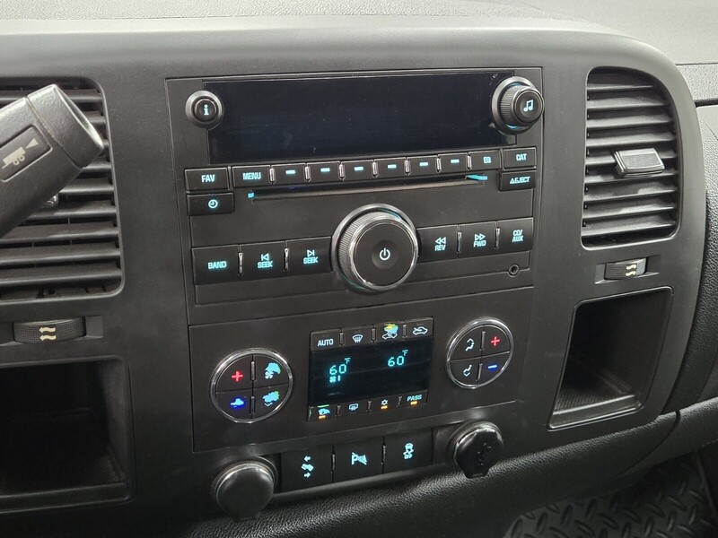 2012 Chevrolet Silverado 1500 LT photo 16
