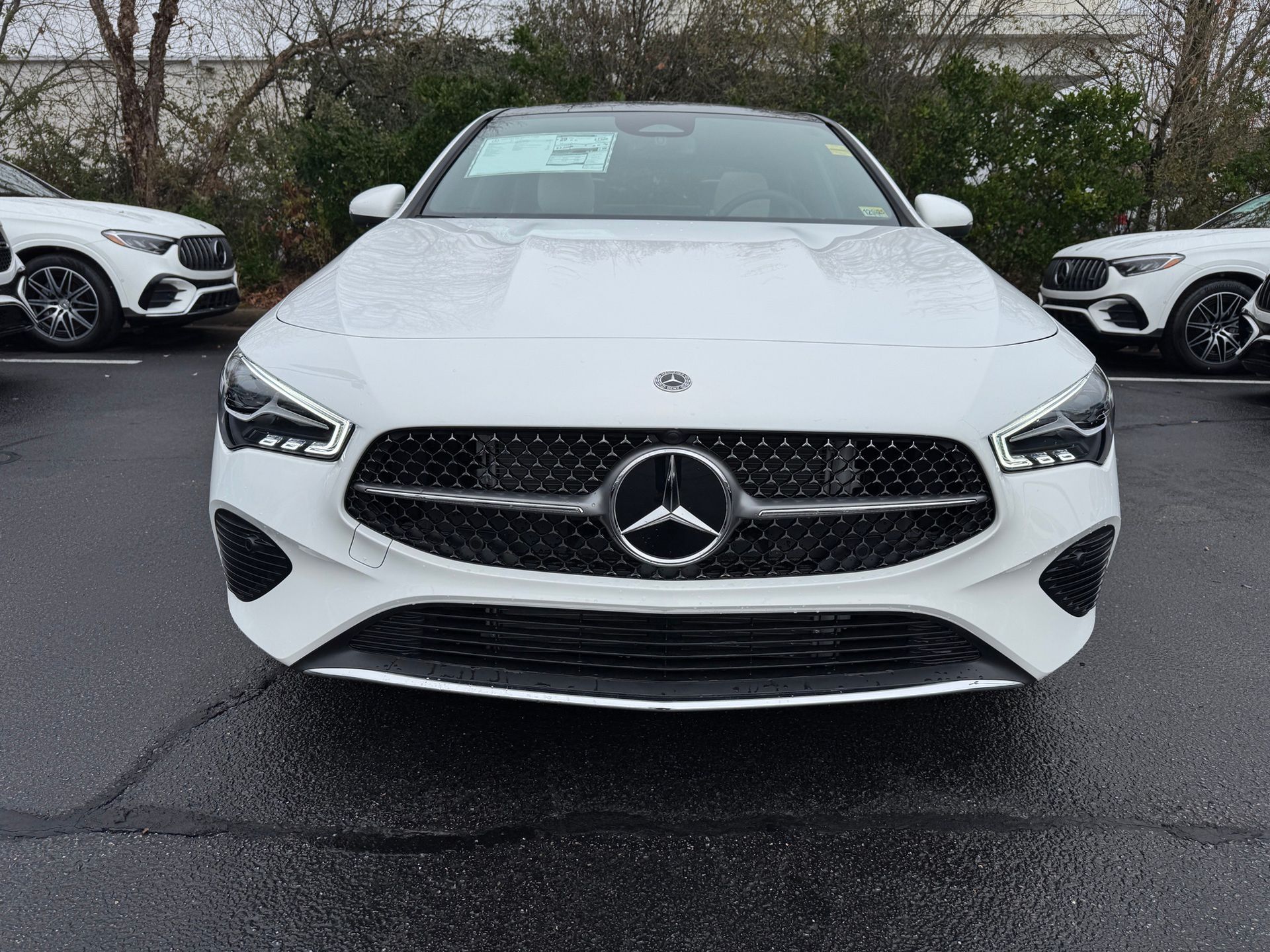 2025 Mercedes Benz CLA 250 4MATIC photo 2
