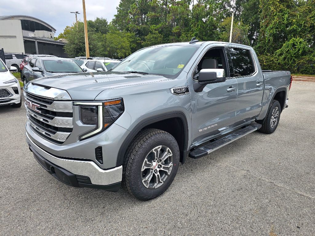 2026 Gmc Sierra SLE photo 3