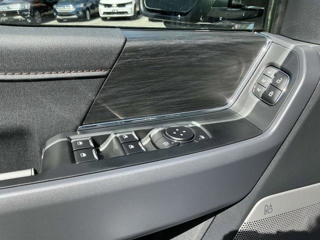 2025 Ford F-150 Lariat photo 12