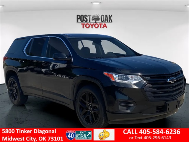 2019 Chevrolet Traverse LS photo 2