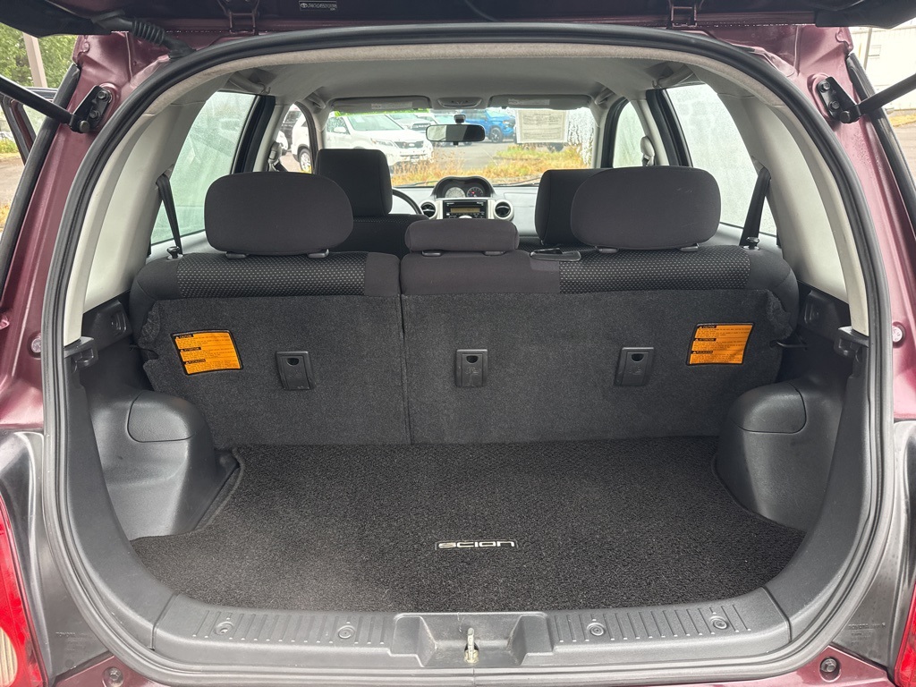 2005 Scion xA Base photo 18