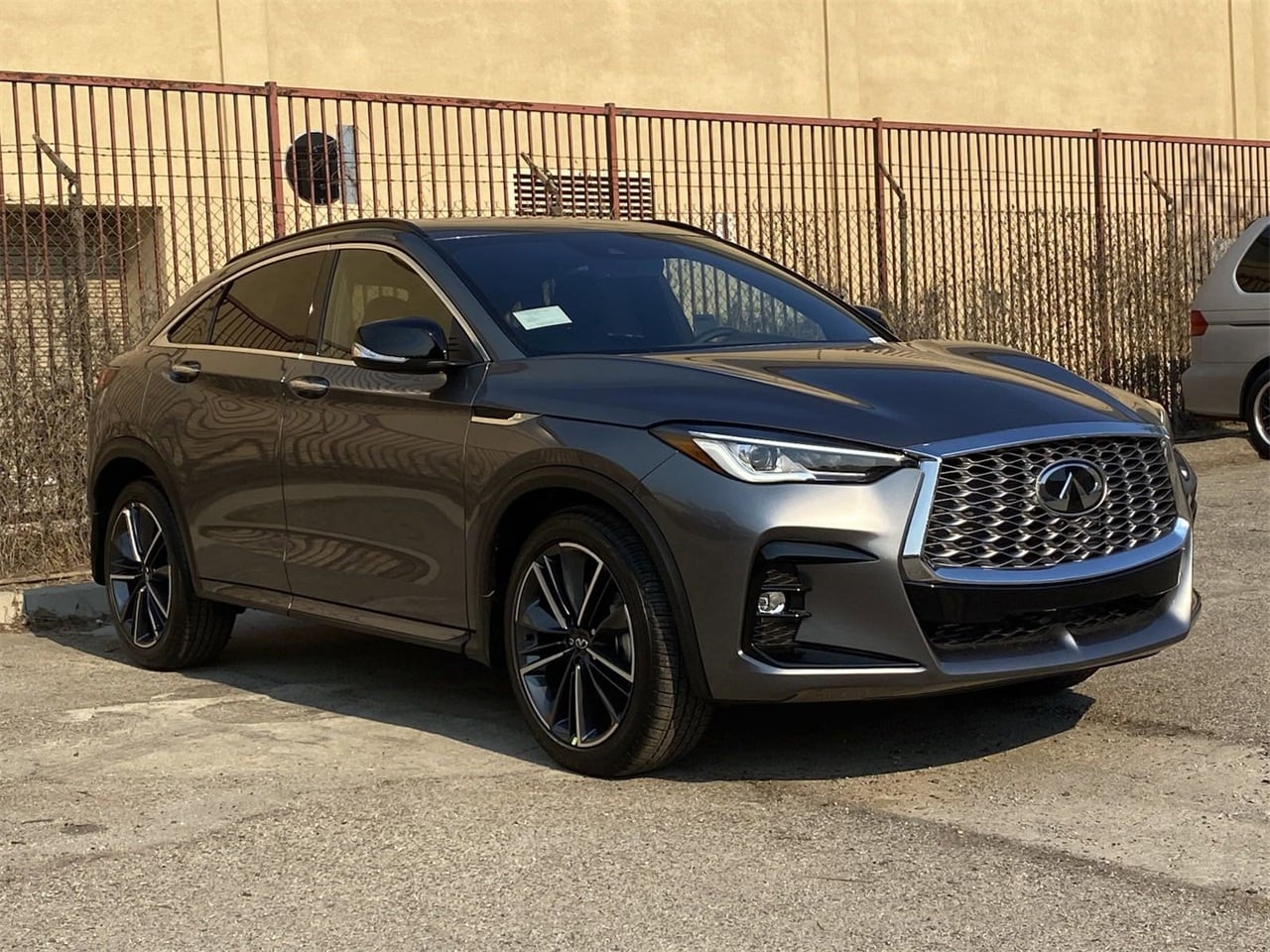 2025 Infiniti QX55 Luxe photo 3