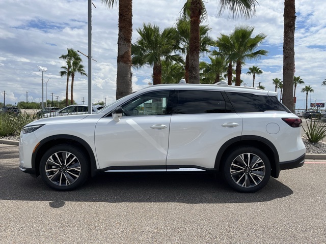 2026 Infiniti QX60 Luxe photo 2