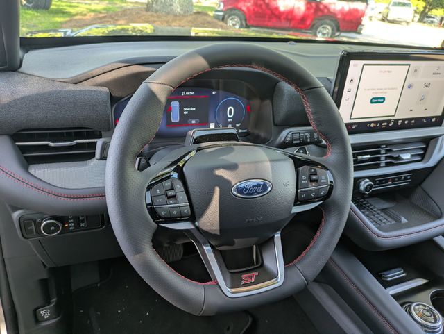 2025 Ford Explorer ST photo 12