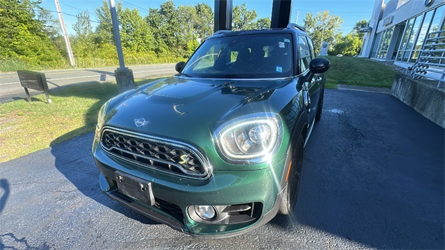 Used 2019 MINI Countryman S E PHEV with VIN WMZYU7C5XK3F94575 for sale in Rensselaer, NY