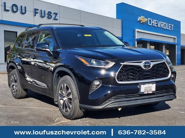 Pre-Owned 2021 Toyota Highlander XLE Sport Utility in St. Louis # ...