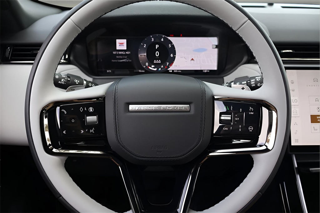 2026 Land Rover Range Rover Velar S photo 18