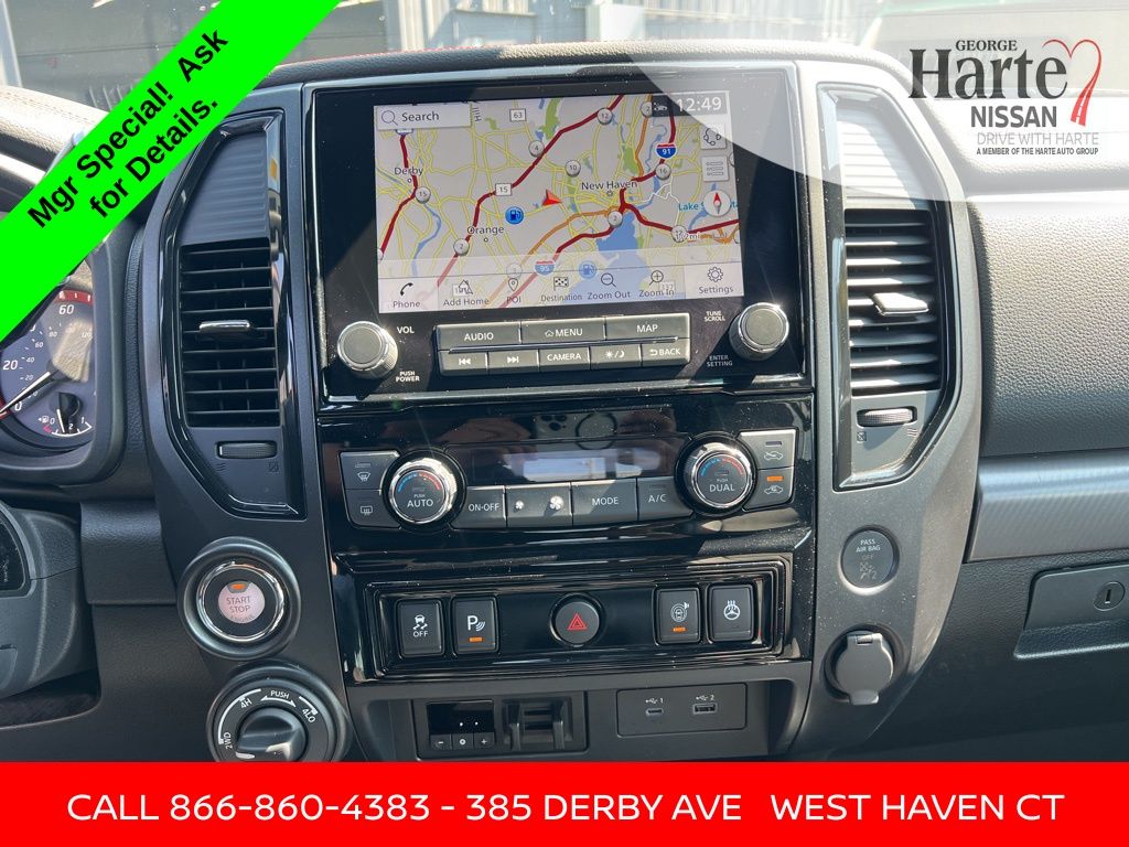 2024 Nissan Titan PRO-4X photo 22