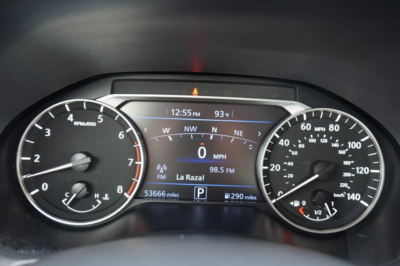 2023 Nissan Altima SR photo 15