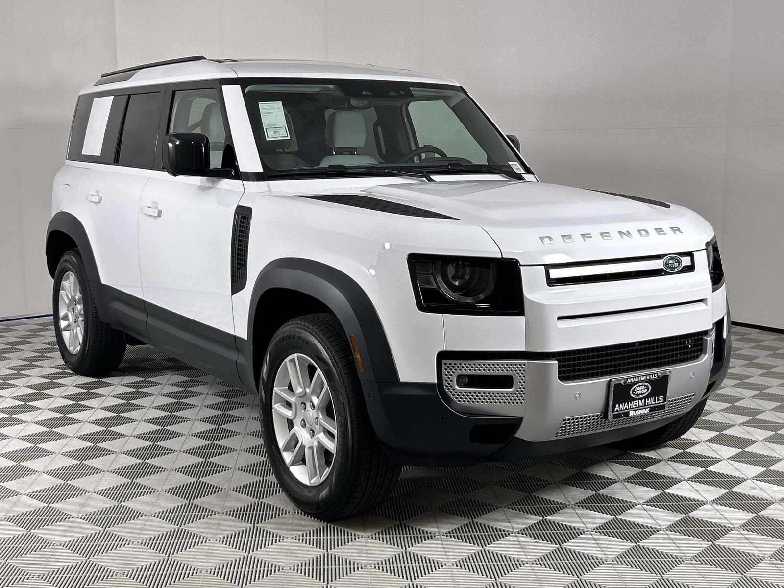 2025 Land Rover Defender 110 S photo 7