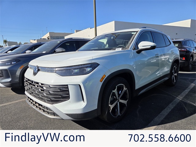 2026 Volkswagen Tiguan SE's photo