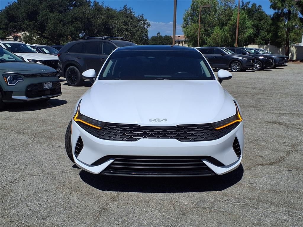2023 Kia K5 EX photo 2