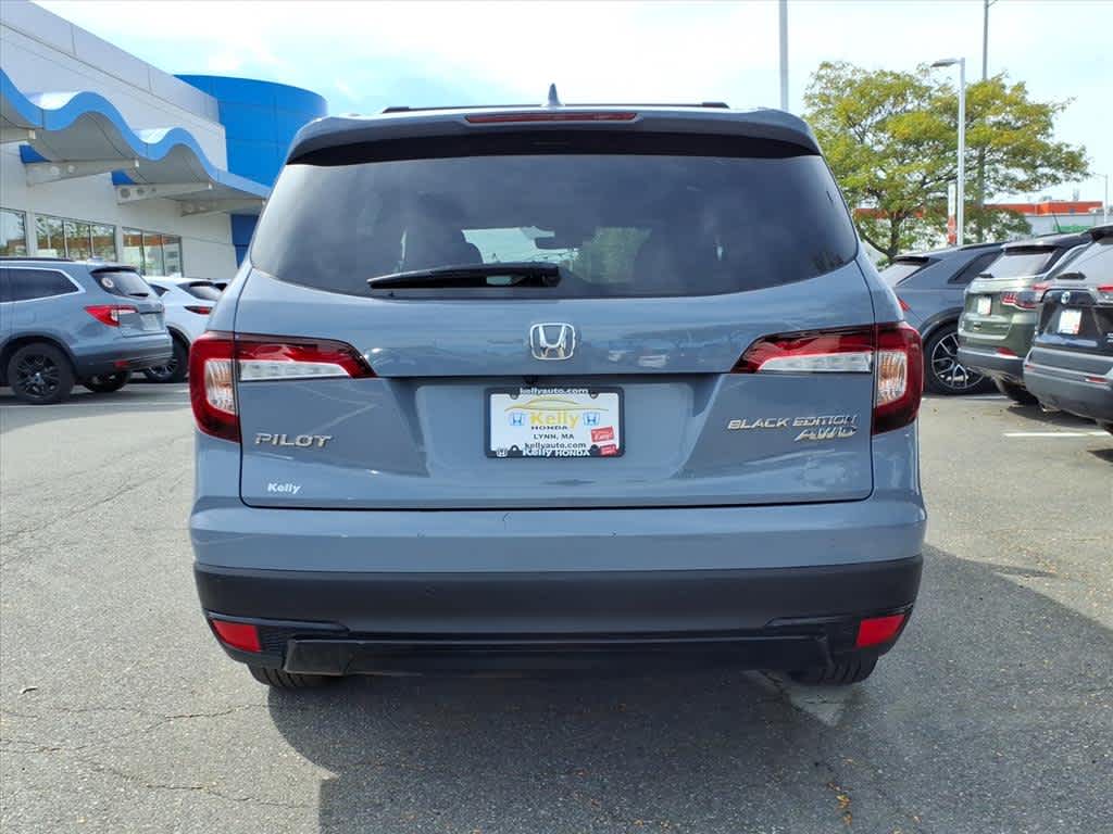 2022 Honda Pilot Black Edition photo 5