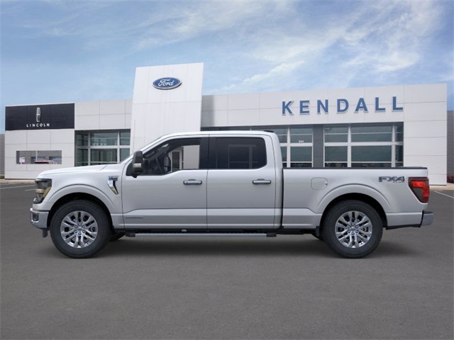 2025 Ford F-150 XLT photo 3