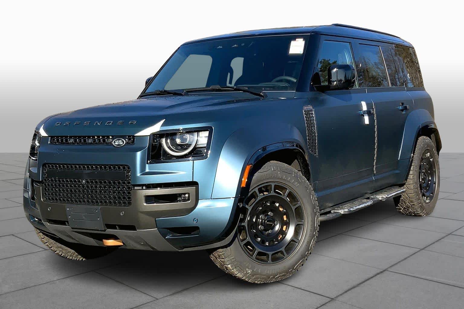 2026 Land Rover Defender OCTA's photo