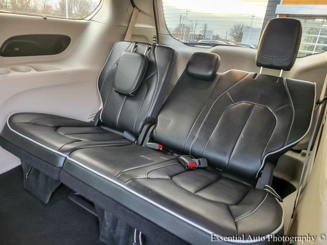 2024 CHRYSLER PACIFICA - Image 11