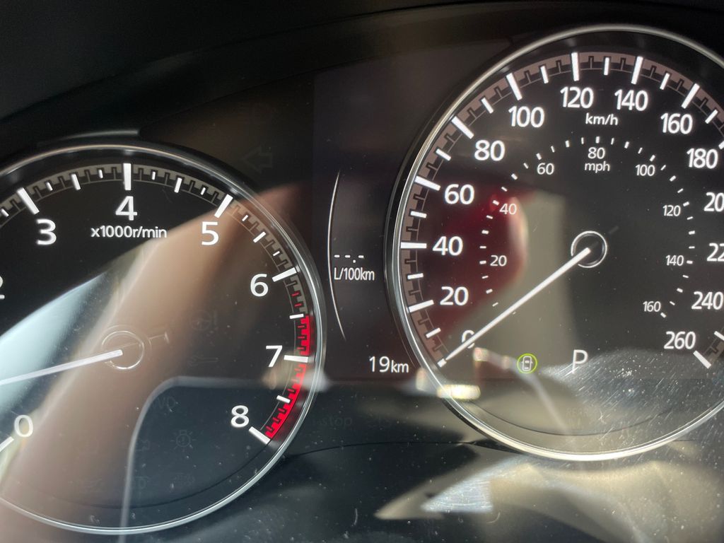 2025 Mazda CX-30 2.5 S Carbon photo 2