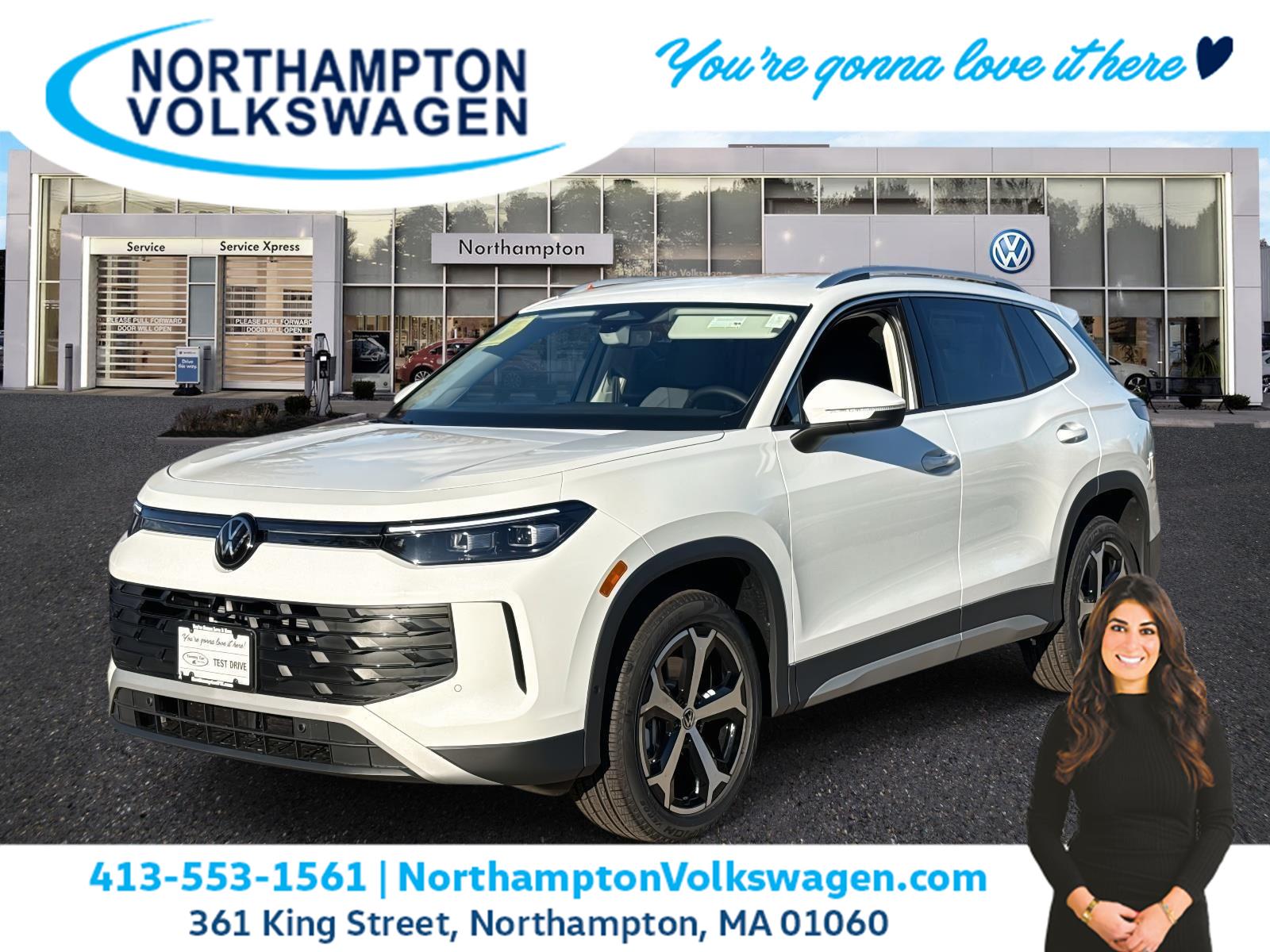 2025 Volkswagen Tiguan SE's photo