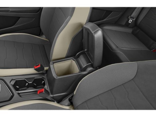 2025 Volkswagen Taos SE photo 13