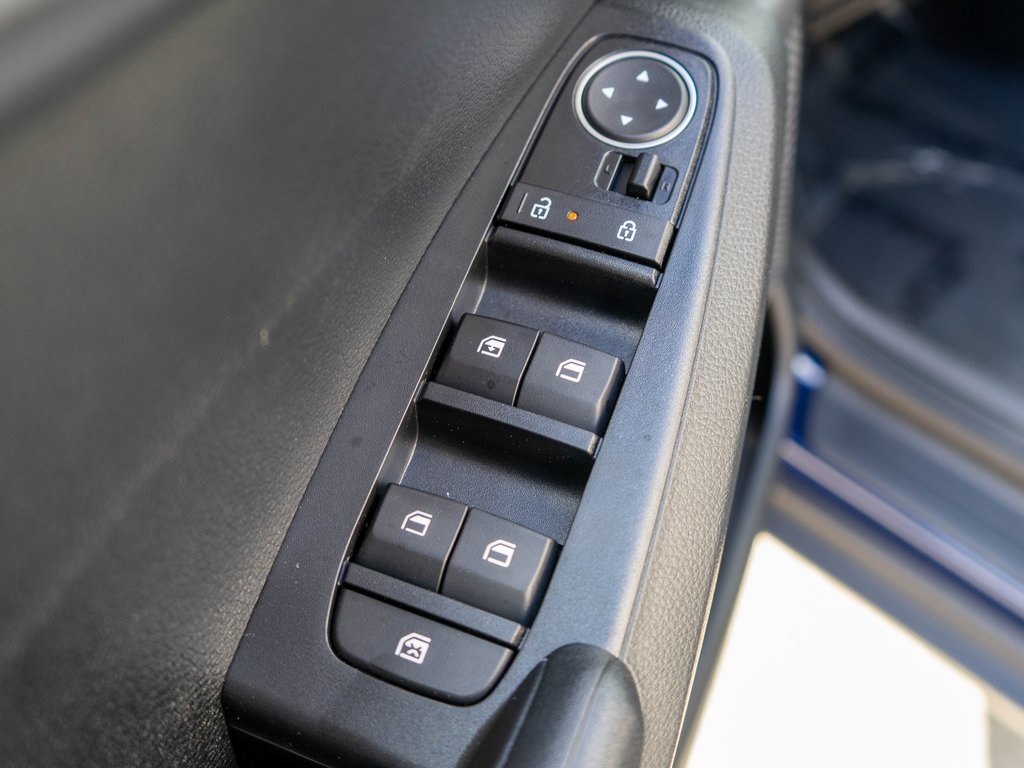 2026 Kia Seltos LX photo 16