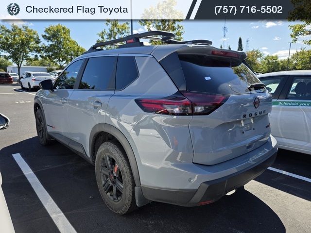 2025 Nissan Rogue AWD photo 3