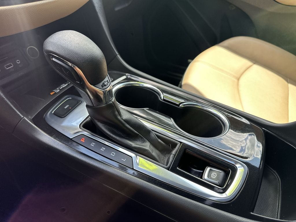 2023 Chevrolet Equinox Premier photo 27