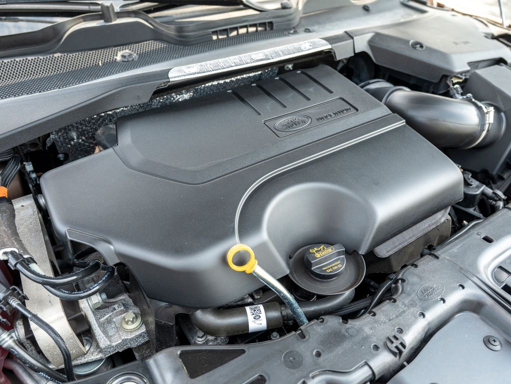 2024 Land Rover Range Rover Evoque S photo 33