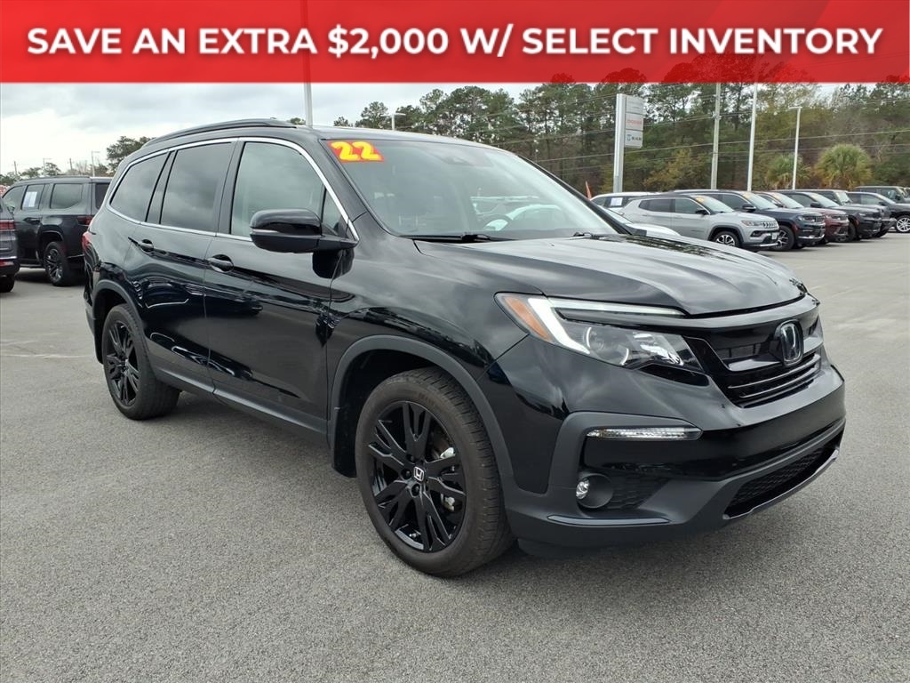 2022 Honda Pilot SE's photo