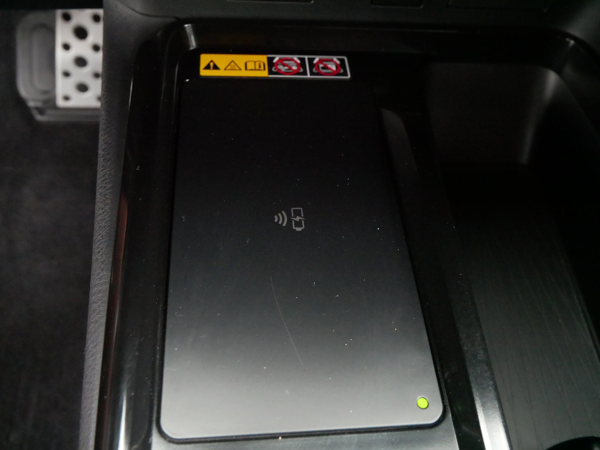 2025 Toyota Camry SE photo 28