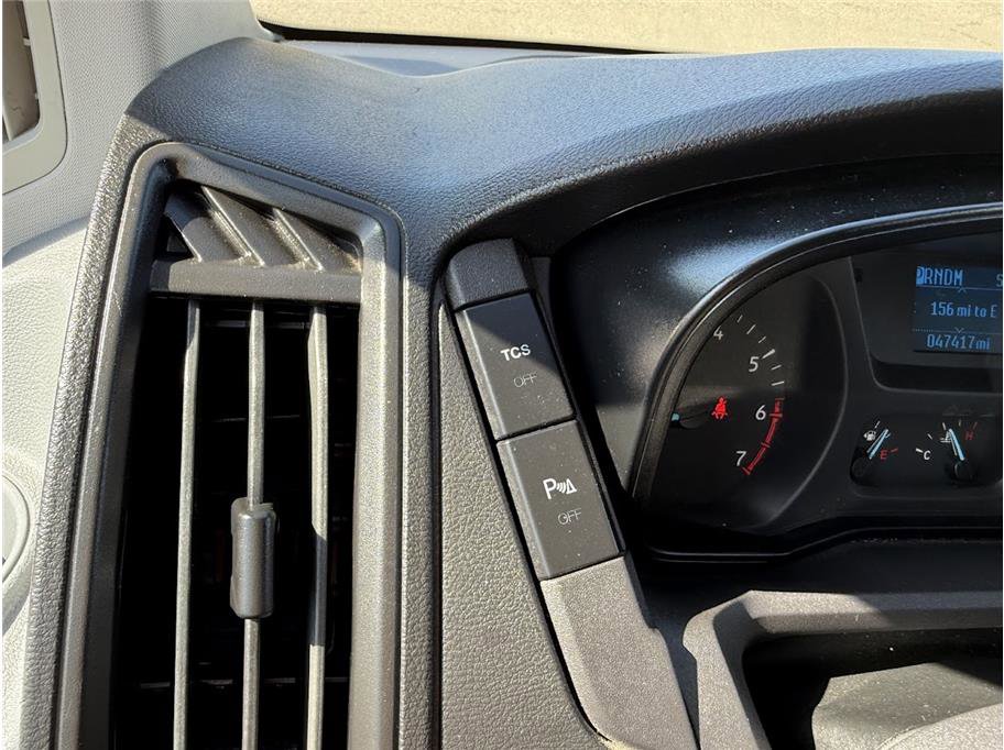 2018 Ford Transit Passenger XLT photo 39