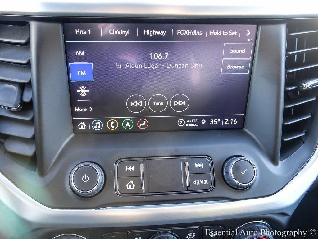 2023 GMC ACADIA - Image 18