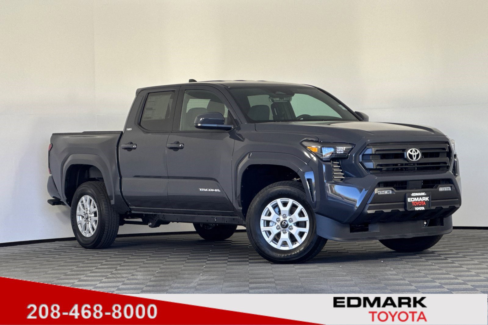 2025 Toyota Tacoma SR5's photo