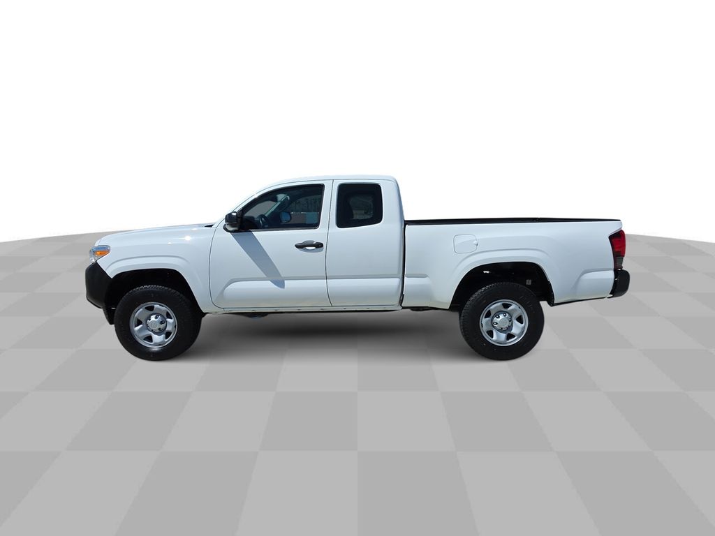 2018 Toyota Tacoma SR photo 5
