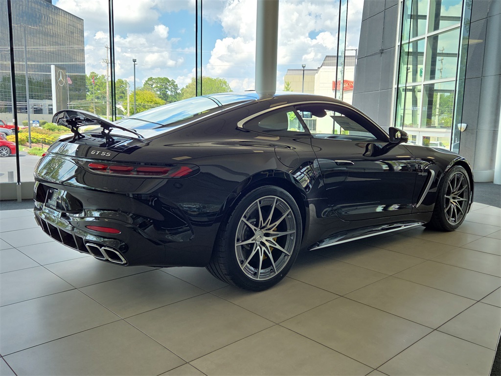 2025 Mercedes Benz AMG GT photo 4