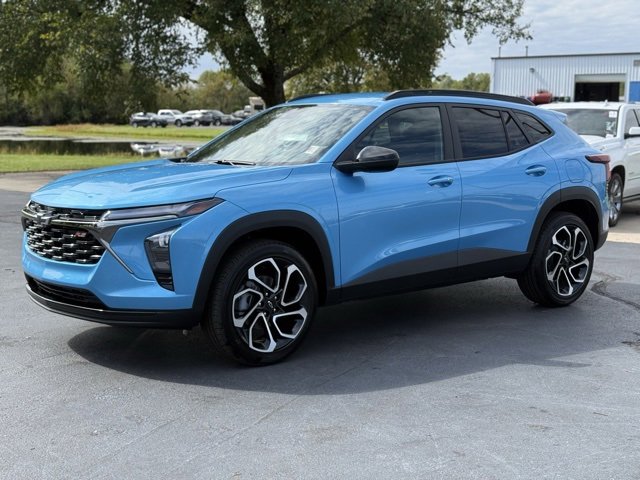 2026 Chevrolet Trax photo 2