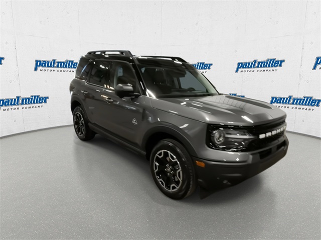 2025 Ford Bronco Sport Outer Banks photo 2