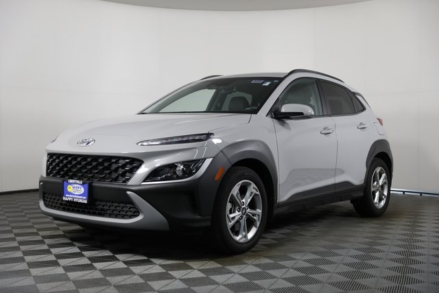 2023 Hyundai Kona SEL photo 2