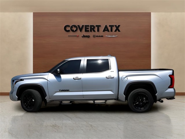 2024 Toyota Tundra SR5 photo 2