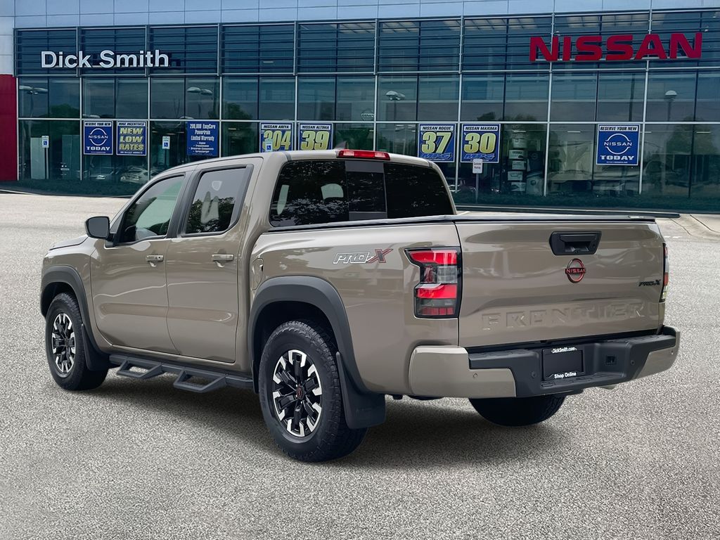 2024 Nissan Frontier PRO-X photo 4