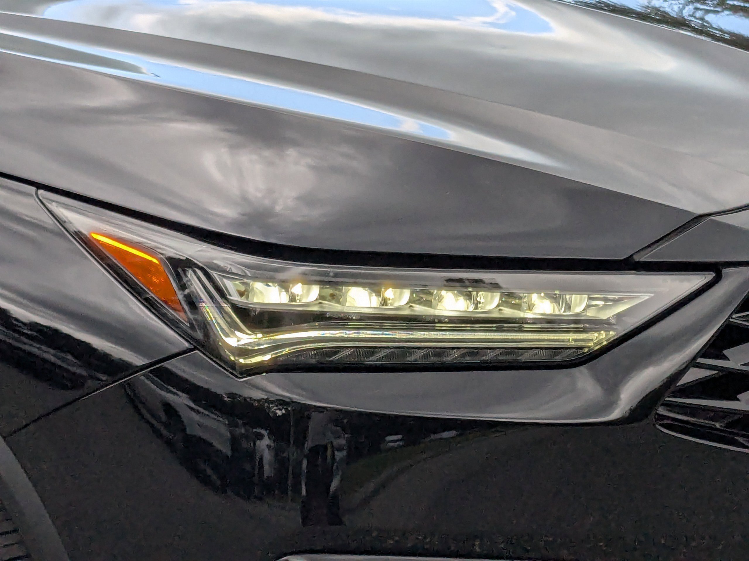 2025 Acura MDX SH-AWD A-Spec photo 8