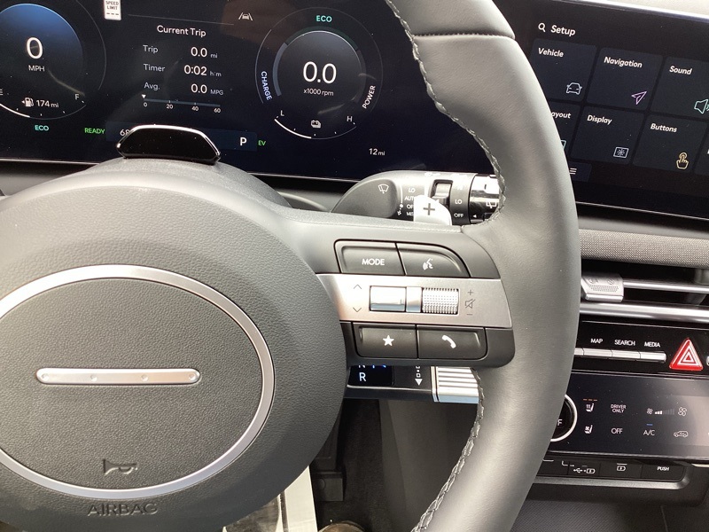 2025 Hyundai Tucson Hybrid Limited photo 49