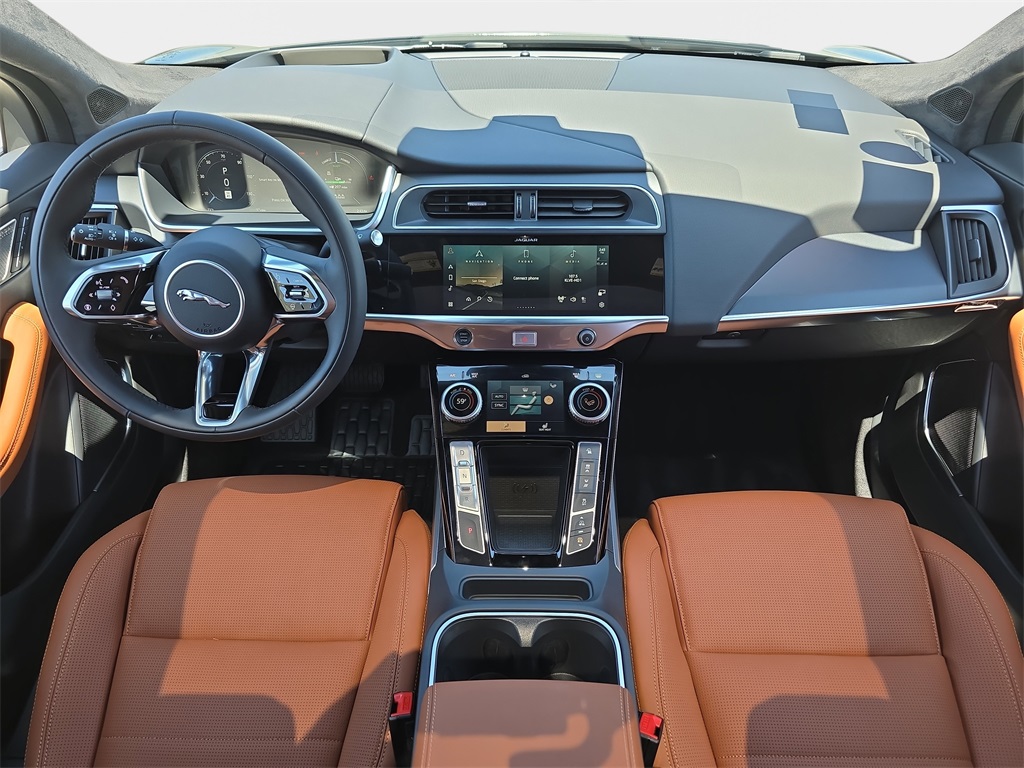 2024 Jaguar I-PACE HSE photo 9