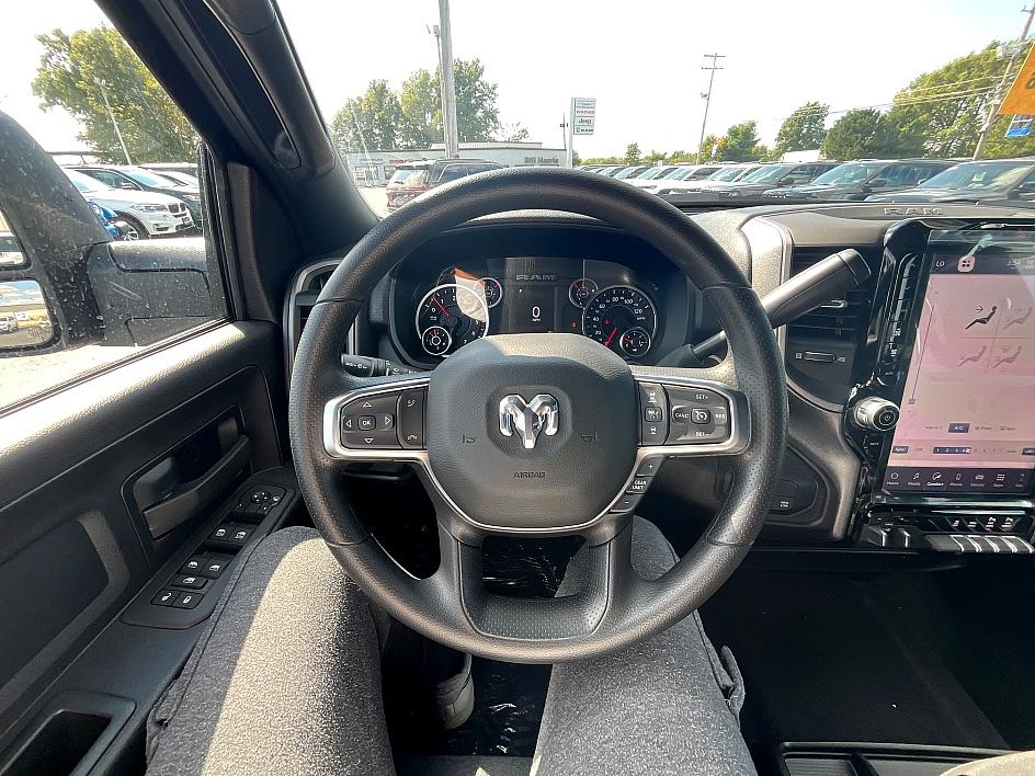 2025 Ram 2500 Tradesman photo 22