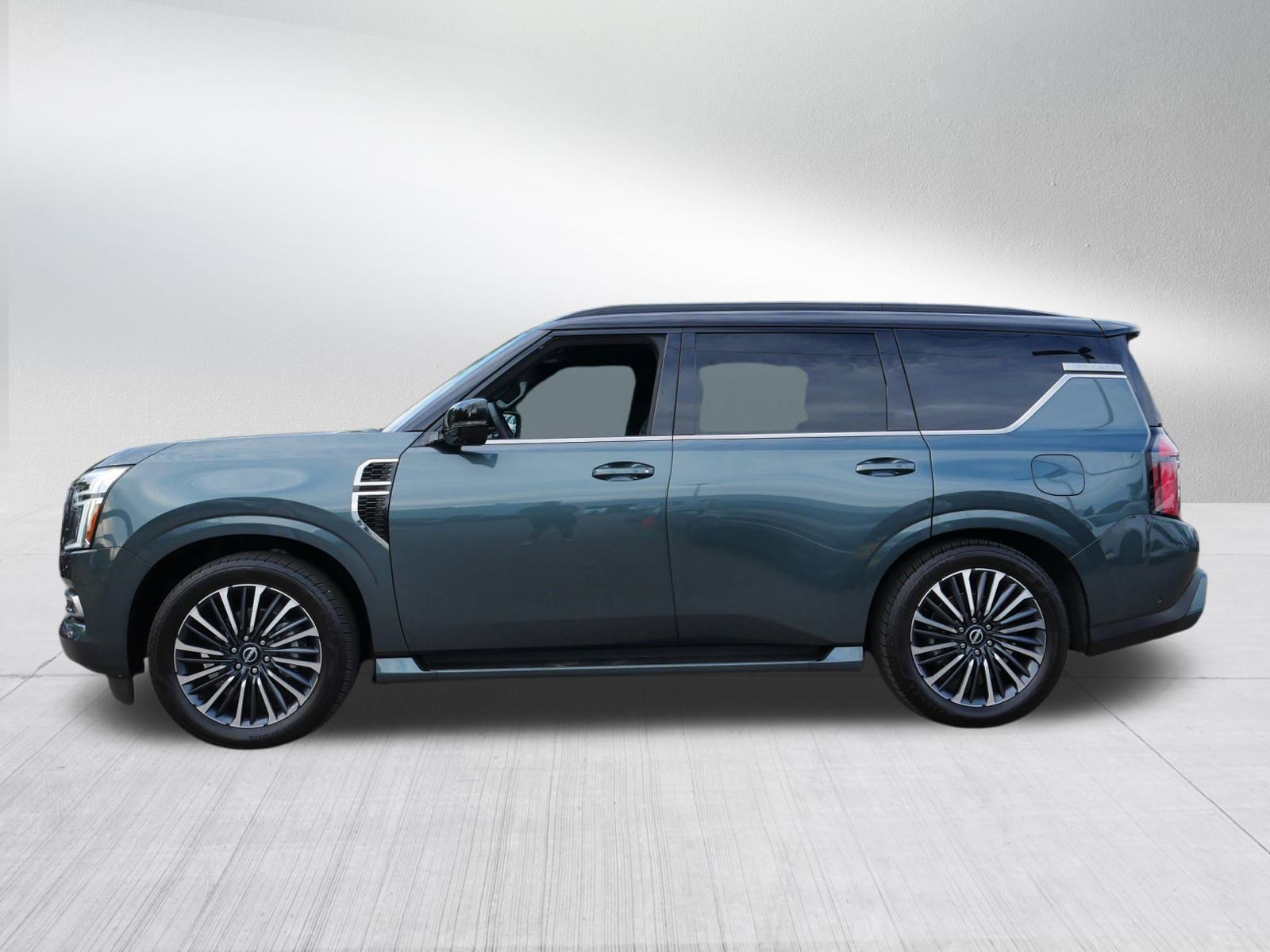 2025 Nissan Armada Platinum Reserve photo 4