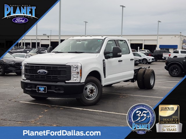 2025 Ford F-350 Super Duty Chassis Cab
