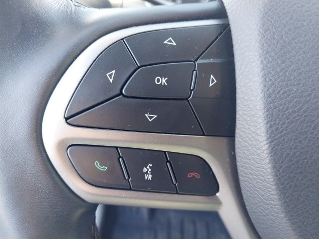 2021 Jeep Cherokee Latitude Lux photo 8