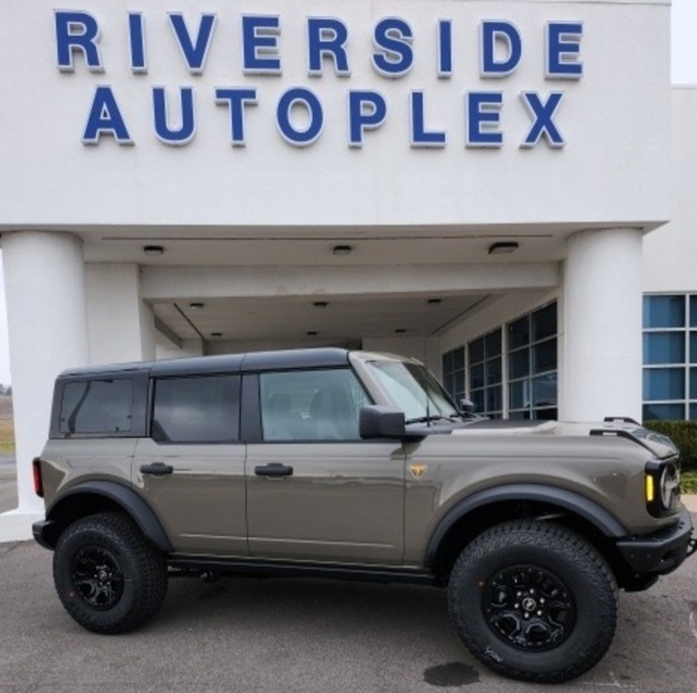 2025 Ford Bronco 4-Door Badlands's photo