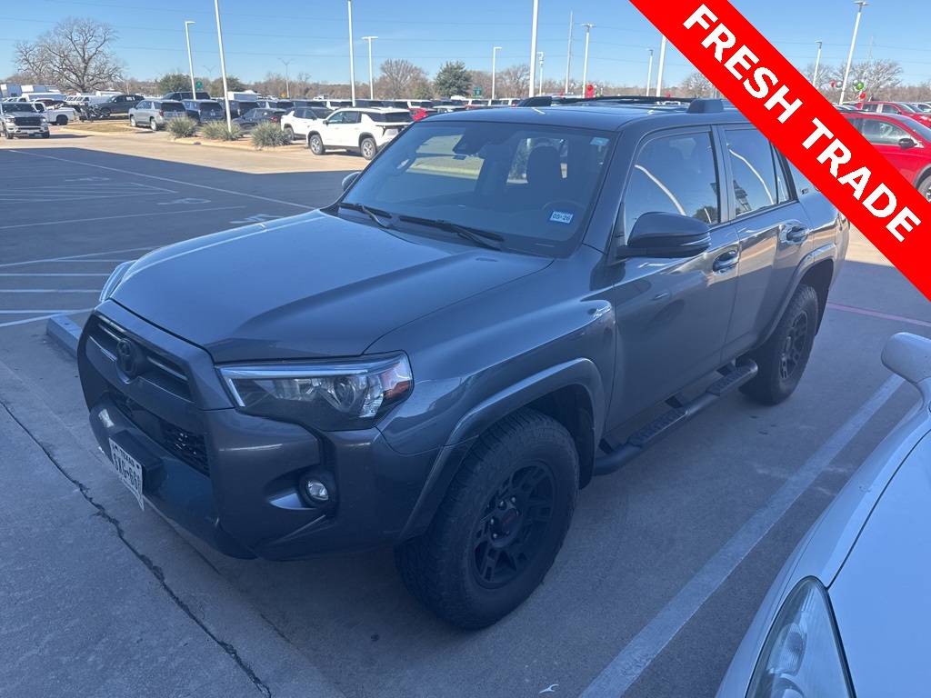 2023 Toyota 4Runner SR5 Premium's photo