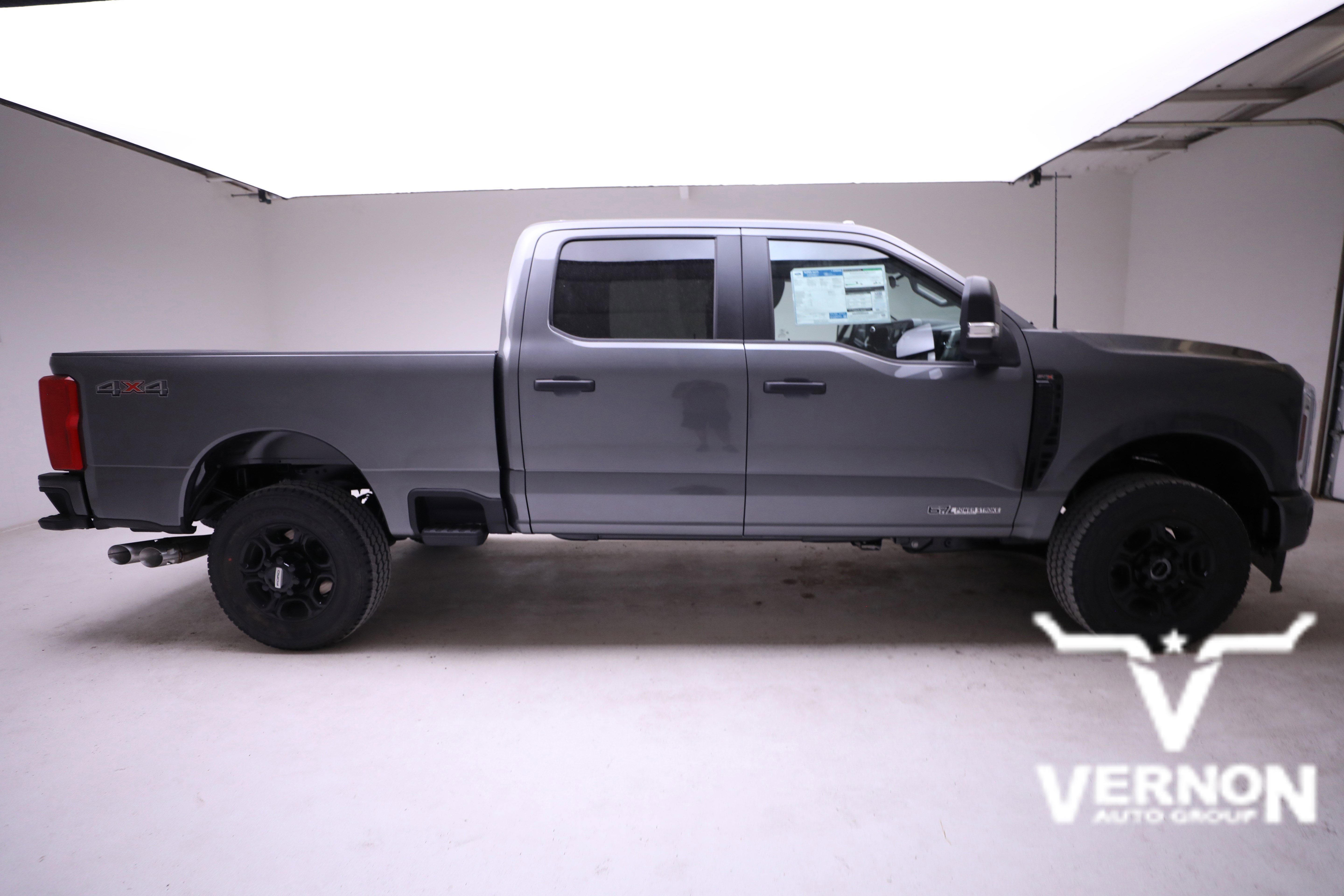 2026 Ford F-250 XL photo 2